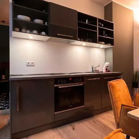 Apartment H-85 Level 2/4
