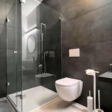 H-85 Level 2/4 Apartment