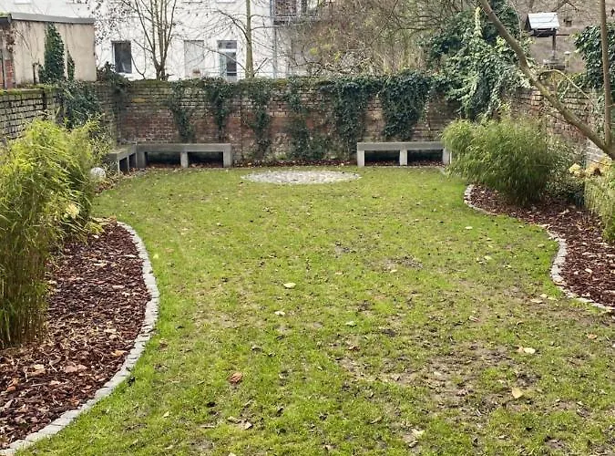 H-85 Level 2/4 Apartment *