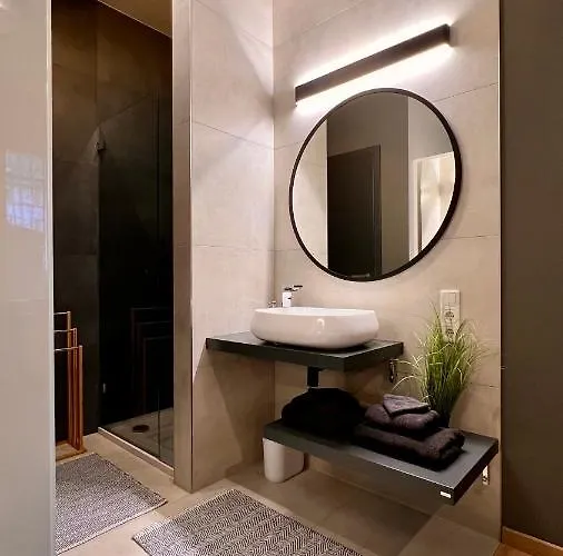 H-85 Level 2/4 Apartment